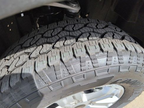 New 2025 Ford Ranger XL image 16