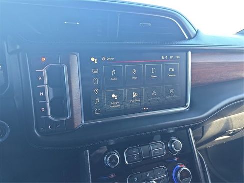 Used 2023 GMC Yukon XL Denali Ultimate image 20