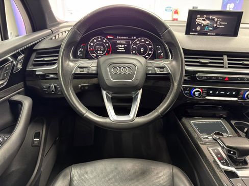 Used 2017 Audi Q7 3.0T Prestige AWD/4WD image 28