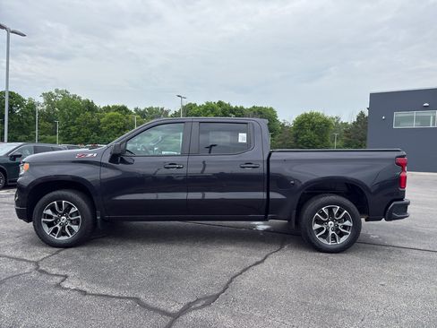 Certified 2023 Chevrolet Silverado 1500 RST w/ Z71 Off-Road Package AWD/4WD image 6
