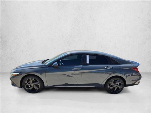New 2026 Hyundai Elantra Sport FWD image 5