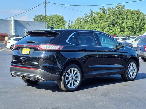 Used 2017 Ford Edge Titanium w/ Equipment Group 302A FWD image 2
