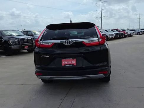 Used 2018 Honda CR-V LX image 7