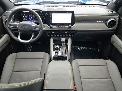 Certified 2026 Chevrolet Colorado ZR2 w/ Technology Package image 25