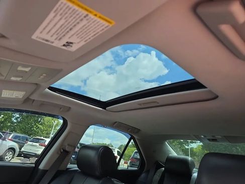 Used 2007 Cadillac STS w/ Preferred Equipment Group RWD image 16