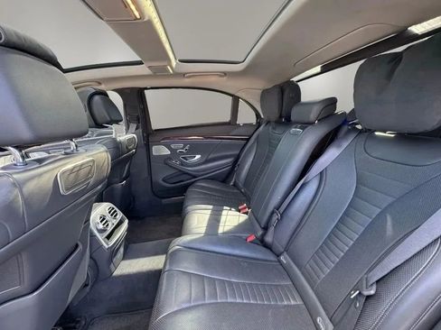 Used 2019 Mercedes-Benz S 560 Sedan image 13
