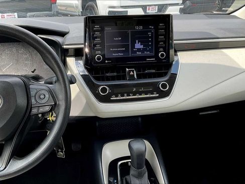 Used 2022 Toyota Corolla L image 7