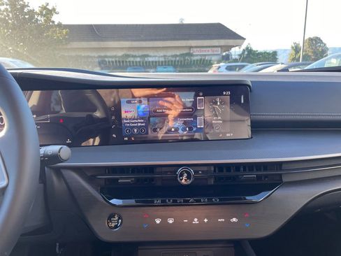 Certified 2025 Nissan Murano SV image 23