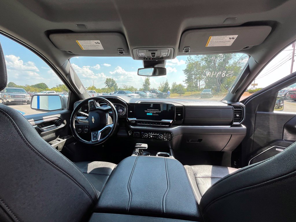 Used 2024 Chevrolet Silverado 1500 LTZ w/ LTZ Convenience Package II RWD image 14