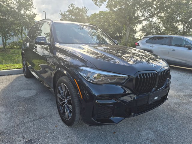 Used 2022 BMW X5 xDrive45e w/ M Sport Package AWD/4WD image 3