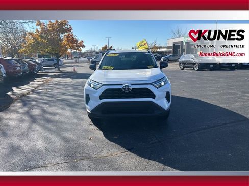 Used 2025 Toyota RAV4 LE image 10