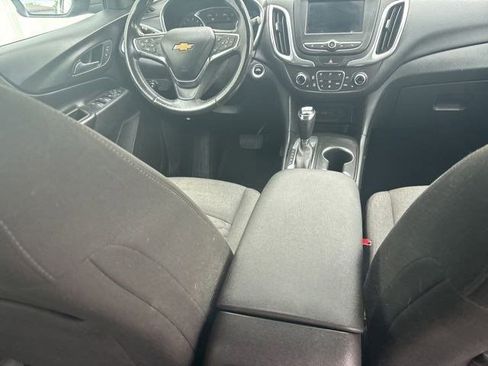 Used 2019 Chevrolet Equinox LT FWD image 39