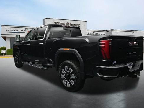 Used 2024 GMC Sierra 2500 Denali w/ Denali Reserve Package AWD/4WD image 3