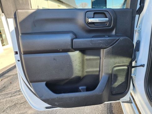 Used 2023 Chevrolet Silverado 2500 LT w/ Convenience Package image 12