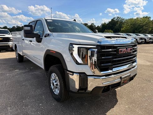 New 2026 GMC Sierra 2500 Pro w/ Convenience Package RWD image 8