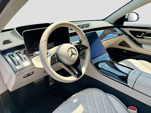 Used 2023 Mercedes-Benz S 580 4MATIC Sedan image 9