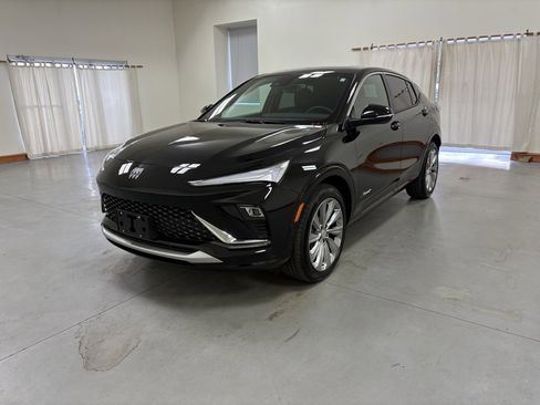 Used 2024 Buick Envista Avenir image 4