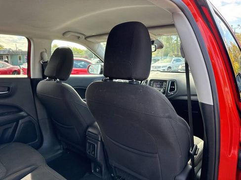 Used 2018 Jeep Compass Sport AWD/4WD image 20