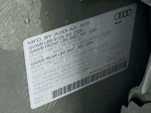 Used 2020 Audi Q3 2.0T Premium Plus w/ Premium Plus Package image 30