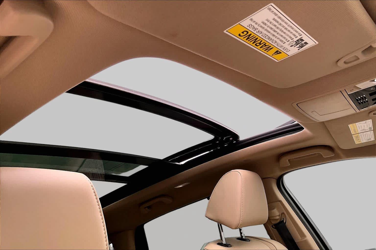 Certified 2023 Acura MDX w/ Technology Package FWD image 14