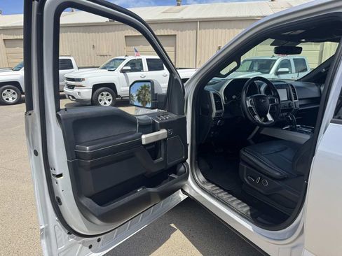 Used 2018 Ford F150 Lariat AWD/4WD image 24