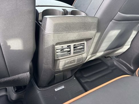 Used 2024 GMC Canyon AT4 w/ AT4 Premium Package image 16