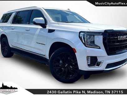 Used 2023 GMC Yukon XL SLT w/ SLT Luxury Package