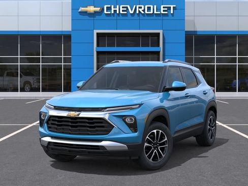 New 2026 Chevrolet TrailBlazer LT w/ Convenience Package FWD image 6