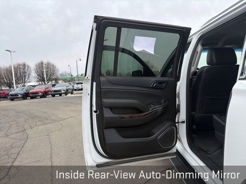 Used 2019 GMC Yukon XL SLE image 31