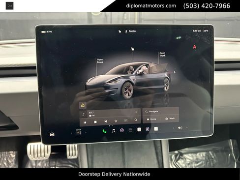 Used 2025 Tesla Model 3 Performance image 31