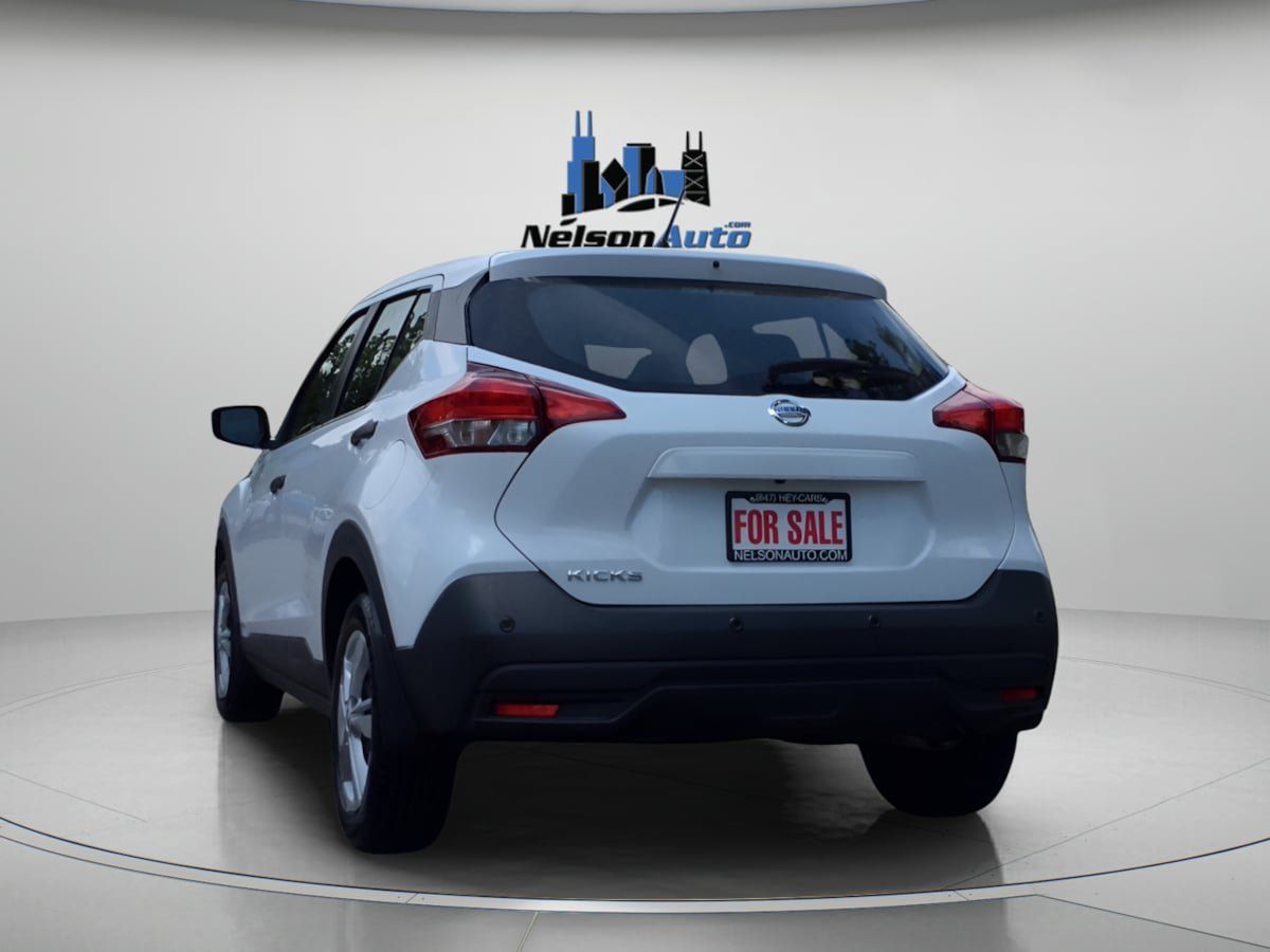 Used 2020 Nissan Kicks S FWD image 7