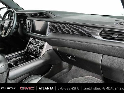 Used 2023 GMC Yukon Denali AWD/4WD image 22