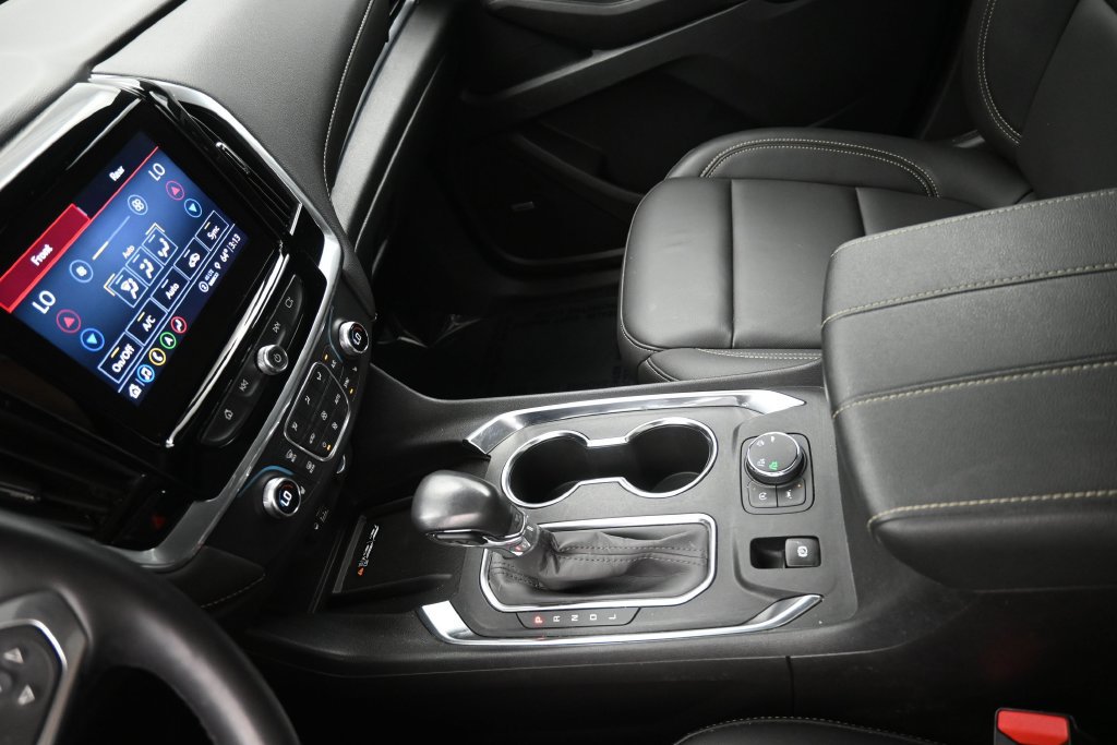 Used 2022 Chevrolet Traverse LT w/ LT Premium Package AWD/4WD image 18