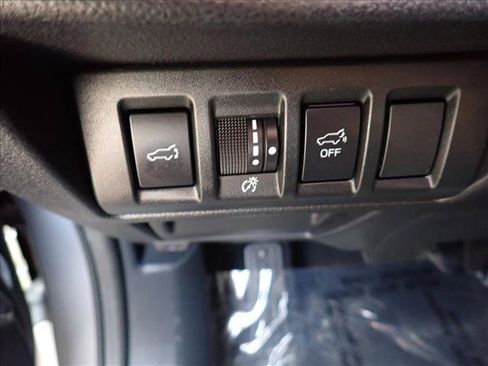 Used 2024 Subaru Outback Touring AWD/4WD image 19
