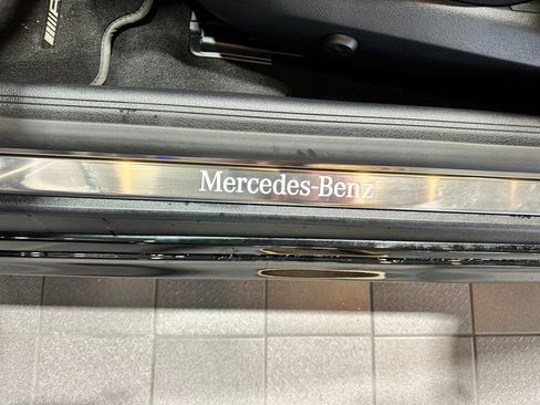 Used 2025 Mercedes-Benz CLE 450 4MATIC Cabriolet image 14