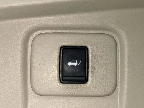 Used 2017 Nissan Murano SL w/ SL Technology Package image 9