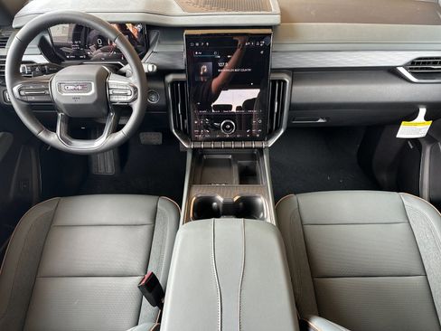New 2026 GMC Acadia AT4 AWD/4WD image 13