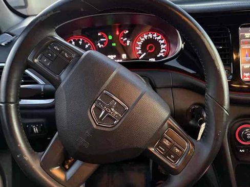 Used 2015 Dodge Dart SXT image 28