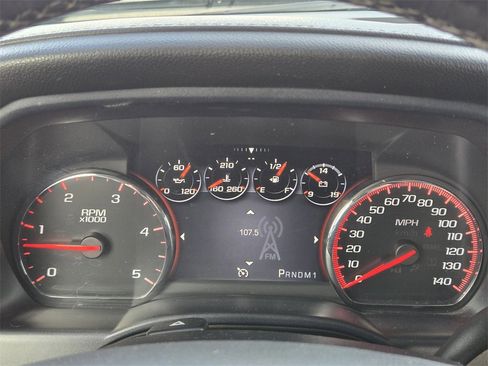 Used 2015 GMC Sierra 2500 Denali image 7