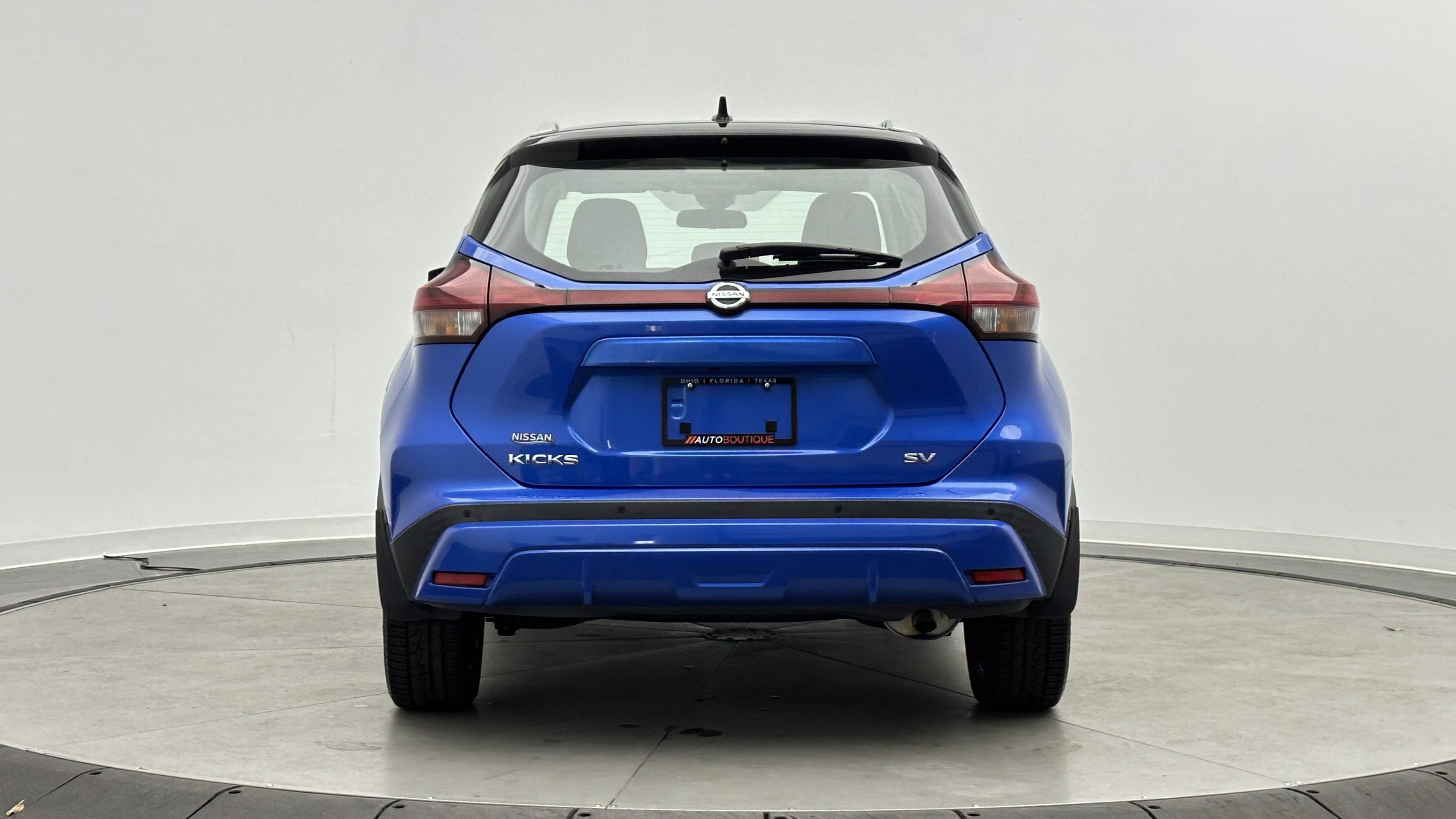 Used 2021 Nissan Kicks SV FWD image 6
