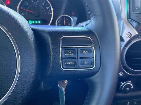 Used 2017 Jeep Wrangler Unlimited Sport w/ Connectivity Group image 18