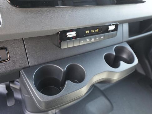 New 2026 Mercedes-Benz Sprinter 2500 image 12