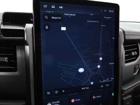 Used 2022 Ford Expedition Max Platinum image 16