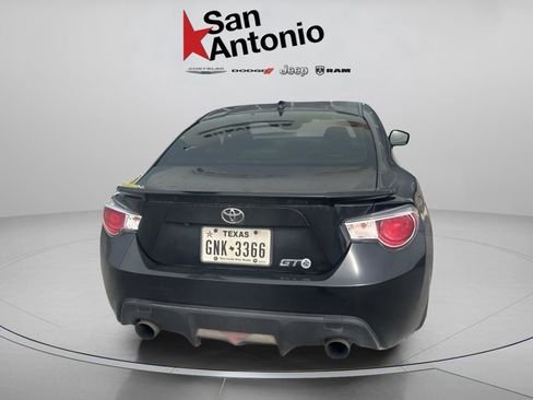 Used 2016 Scion FR-S RWD image 10