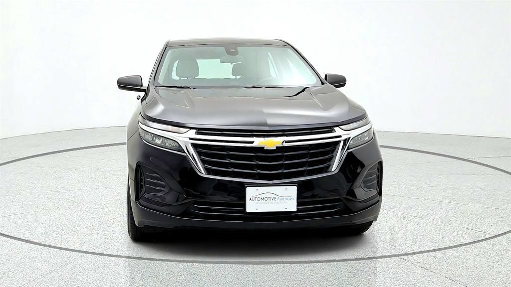 Used 2024 Chevrolet Equinox LS FWD image 2