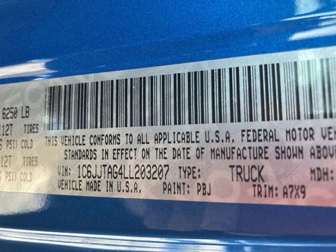 Used 2020 Jeep Gladiator Sport w/ Quick Order Package 24S image 28