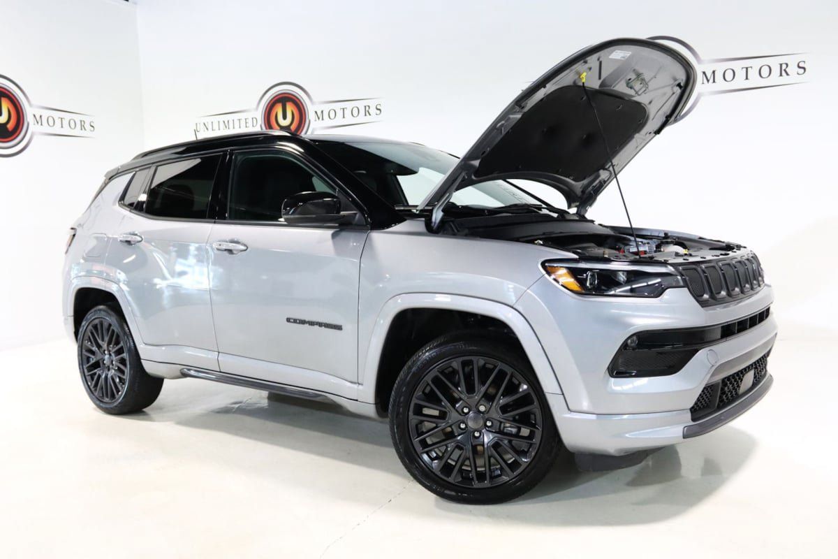 Used 2022 Jeep Compass High Altitude AWD/4WD image 29