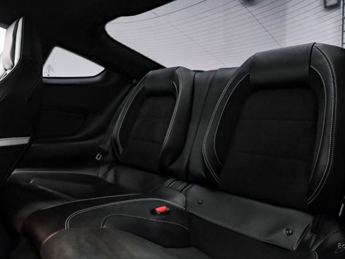 Used 2022 Ford Mustang Shelby GT500 w/ Technology Package image 54