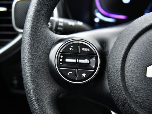 Used 2024 Kia Soul LX w/ Option Group 015 image 26