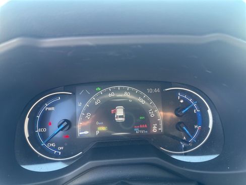 Used 2024 Toyota RAV4 XLE AWD/4WD image 10
